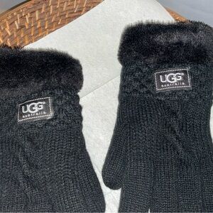 UGG Charcoal Knit Accessory